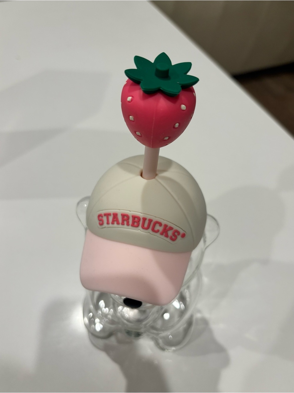 Starbucks GLASS BEARIST
COLD CUP – PINK EDITION 💕 - Picture 2 of 4